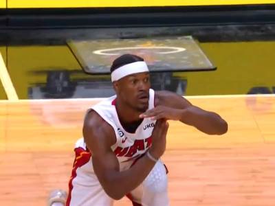  Džimi Batler brutalno isprovocirao  