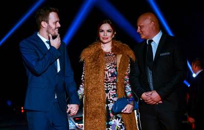  Sadašnji je brani, bivši kaže: "Sramotiš nam sina" 