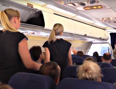  Kada je jedna uspela da se prebaci na drugo sedište u avionu 