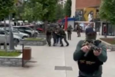  Video hapšenja kik-boksera u Kosovskoj  