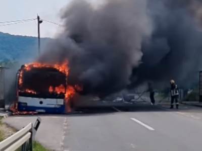  Zapalio se autobus u blizini sela Majdevo kod Kruševca 