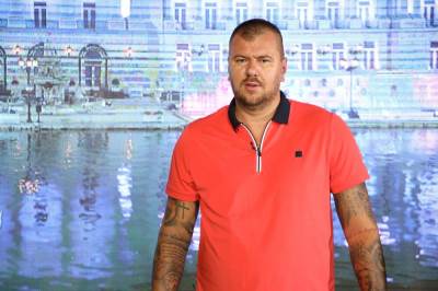  Janjuš objelodanio poruke sa nepoznatom djevojkom 