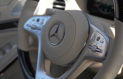  U Americi se povlači oko140.000 mercedesa 