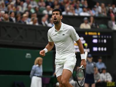  Britanski tabloid napao Đokovića 