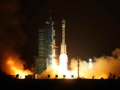  Kina šalje astronaute na Mjesec  