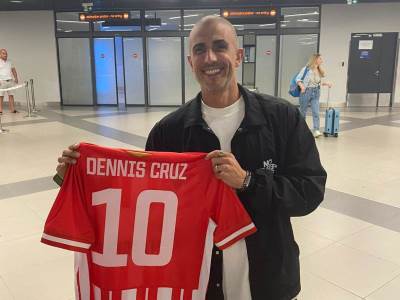  Denis Kruz di džej 