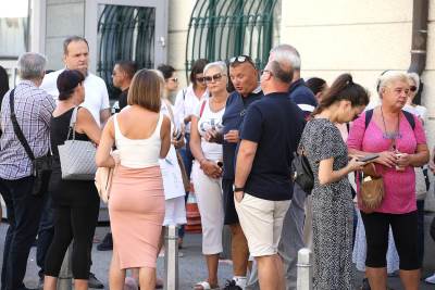  Protest roditelja uhapšenih navijača u Zagrebu 