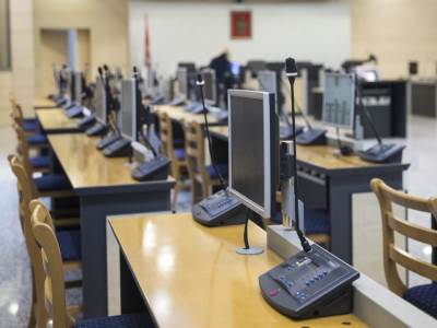  Određen pritvor ženama jer su ostavila samog lika sa posebnim potrebama 