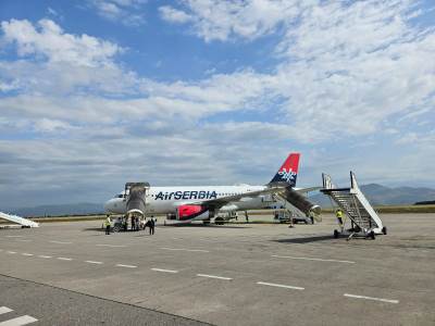  Air Serbia rabjesnio putnike u Podgorici 