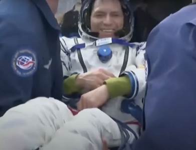  Astronaut svratio na svemir i ostao godinu dana  