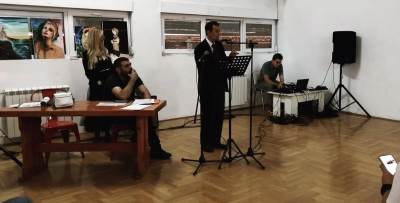  Dragan Koprivica održao humanitarni koncert u JU Centar "Ljubović" 