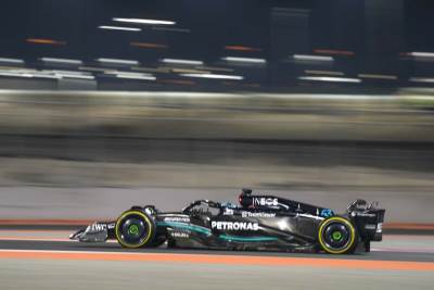  Qatar_F1_GP_Auto_Racing_29085_a.jpg 