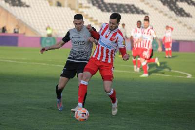  Fudbaleri Partizana i Zvezde neće na teren početkom već krajem decembra 