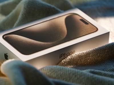  Apple smislio kako da ažurira softver neotpakovanih telefona 