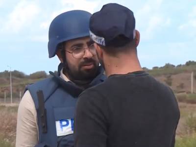   Novinar izvještavao, a onda mu se u facu unio Izraelac 