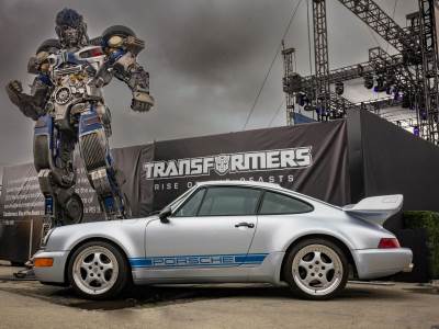  Legendarni automobil postao filmski heroj: Poršeov "Miraž" najnovije pojačanje Transformersa 