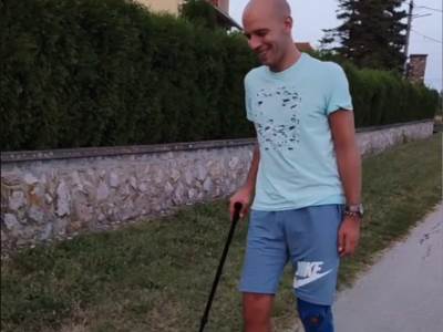  Momak iz Stepojevca jakom voljom uspijeva da hoda posle jezivog udesa 