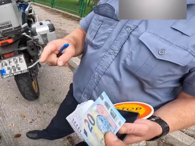  Turisti podmitili bosanskog policajca 