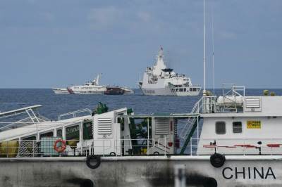  Brod kineske obalske straže udario je danas filipinski brod koji snabdijeva ribare  