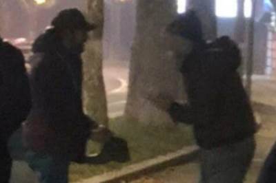  Čovjek se izuo nasred ulice u Beogradu i cipele dao prosjaku 