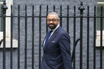  James Cleverly 