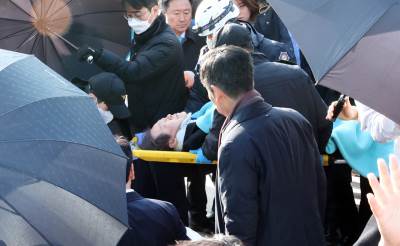  Pokušaj atentata na vođu opozicije u Južnoj Koreji  