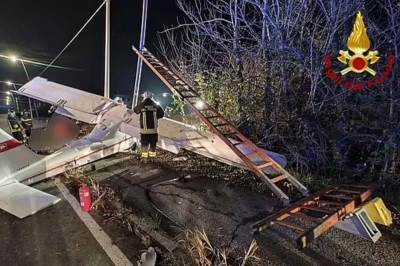  Srušio se manji avion u Americi,nema preživjelih 