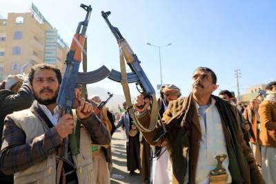  Iran je "direktno uključen" u napade jemenskih Huta na brоdove u Crvenom moru i Adenskom zalivu  