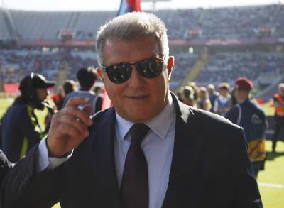 MEGA SKANDAL U ŠPANIJI: Predsjednik Barselone psovao čelnike La Lige! " Kukavice, plašljivci, k***ini sinovi"
MEGA SKANDAL U ŠPANIJI: Predsjednik Barselone psovao čelnike La Lige! " Kukavice, plašljivci, k***ini sinovi"