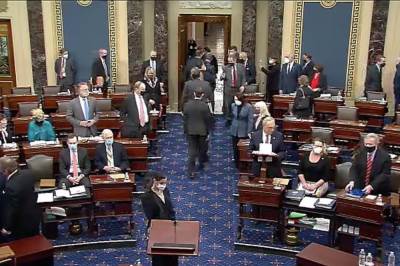  NASTAVLJA SE HAOS U AMERICI: Republikanci u Senatu blokirali pomoć Ukrajini i Izraelu
 