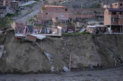  Poplave u Boliviji odnijele 30 života 