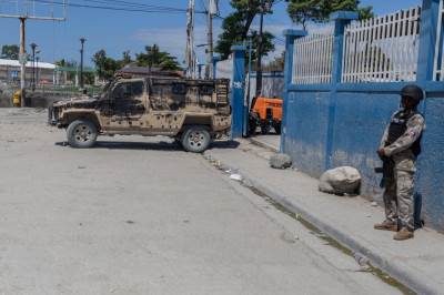 Pripadnici bande upali u glavnu luku na Haitiju 