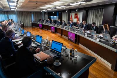 Novi grad na Veljem brdu?! Novi grad na Veljem brdu?!