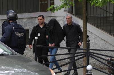  Odakle ocu dječaka ubice toliko oružja 
