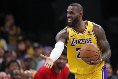  Lebron Džejms sa 40 godina u idealnoj petorci NBA 