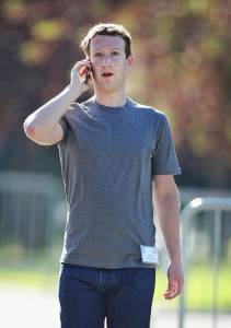  Umjesto preporoda - haos: Cukerberg se posvađao sa ključnim čovjekom za vještačku inteligenciju 