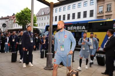  Albanci upali u hotel reprezentacije Srbije 
