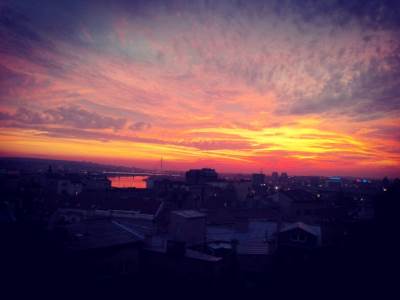  otkud plava tačka u gornjem lijevom uglu ajfona  