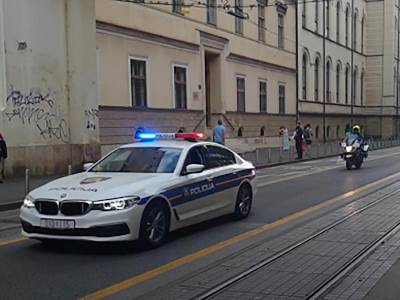  Udaren policajac u centru Zagreba 