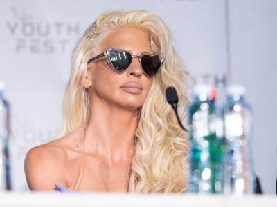  Jelena Karleusa bez vesa 