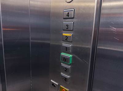  Čudo inženjeringa: Najbrži lift na svijetu juri 75 km/h kroz oblake 