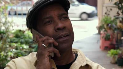  Denzel Vašington pobijesnio na crvenom tepihu: Neviđeni skandal u Kanu, isplivao snimak razjarenog g 