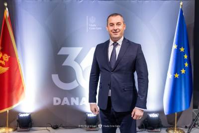  Predstavljen logo i program "Pokreta narodnog povjerenja" 