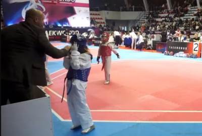  Tekvondo trener šamara takmičarku 