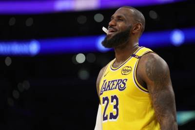  Lebron Džejms dominira i u 40. godini: Ne može mu niko ništa, pokušava da stigne Jokića! 