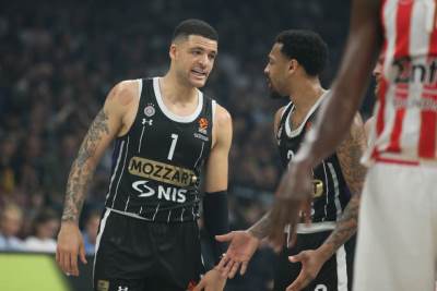  Partizan sa igračem manje do kraja godine 