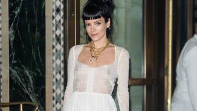  Pukao brak nakon što je počela da prodaje slike stopala: Na aplikaciji za upoznavanje navela da voli i žene 