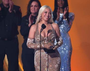  Poznata pjevačica šila haljinu za Bijonse: Radila u tri smjene, otriveno kako je došlo do neočekivane saradnje 