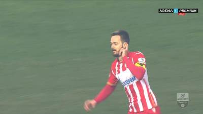   Ivanić pogodio i stavio prst na uvo 