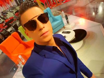  Šok priznanje Grandovog voditelja 